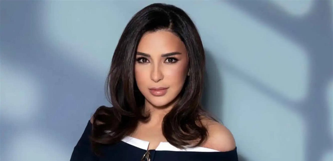 ماجي بو غصن تستعد لعرض مسرحي كبير في لبنان