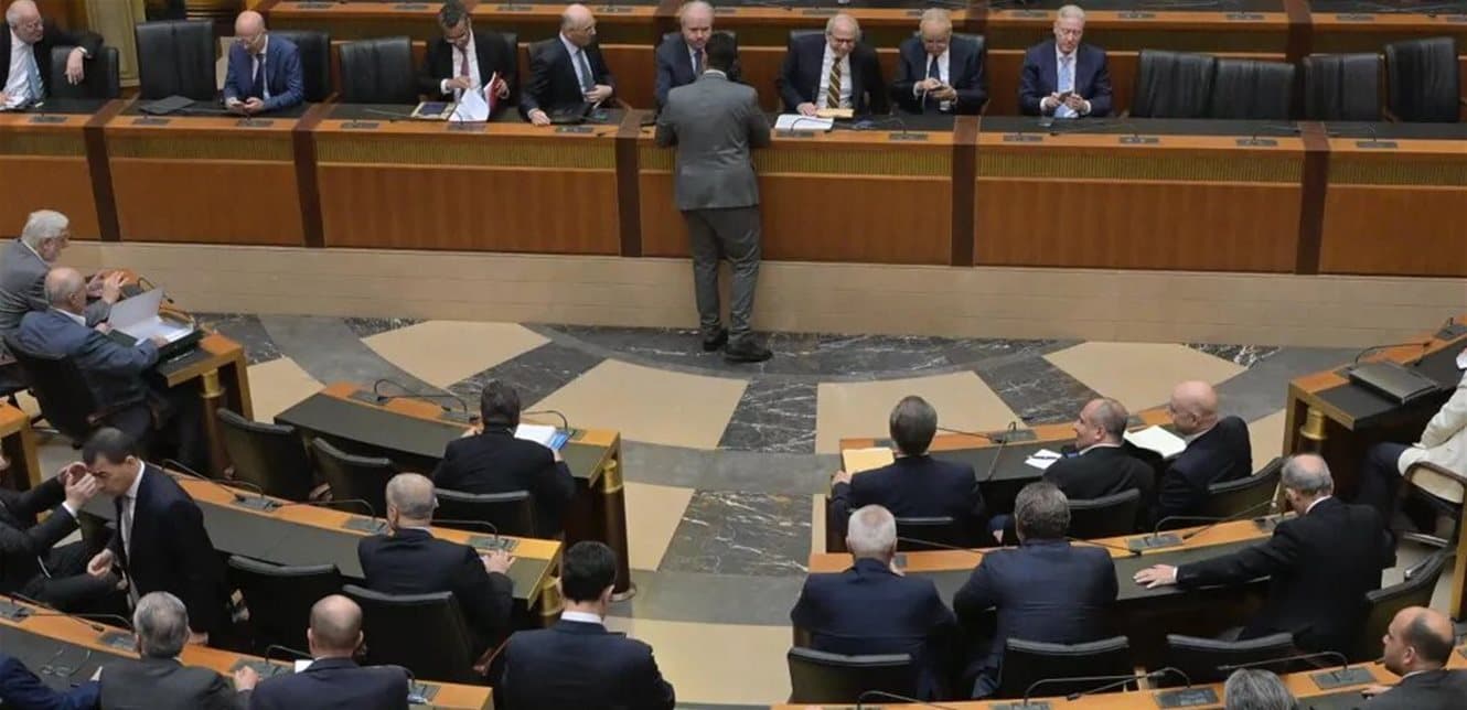 العفو العام يثير أزمة صلاحيات