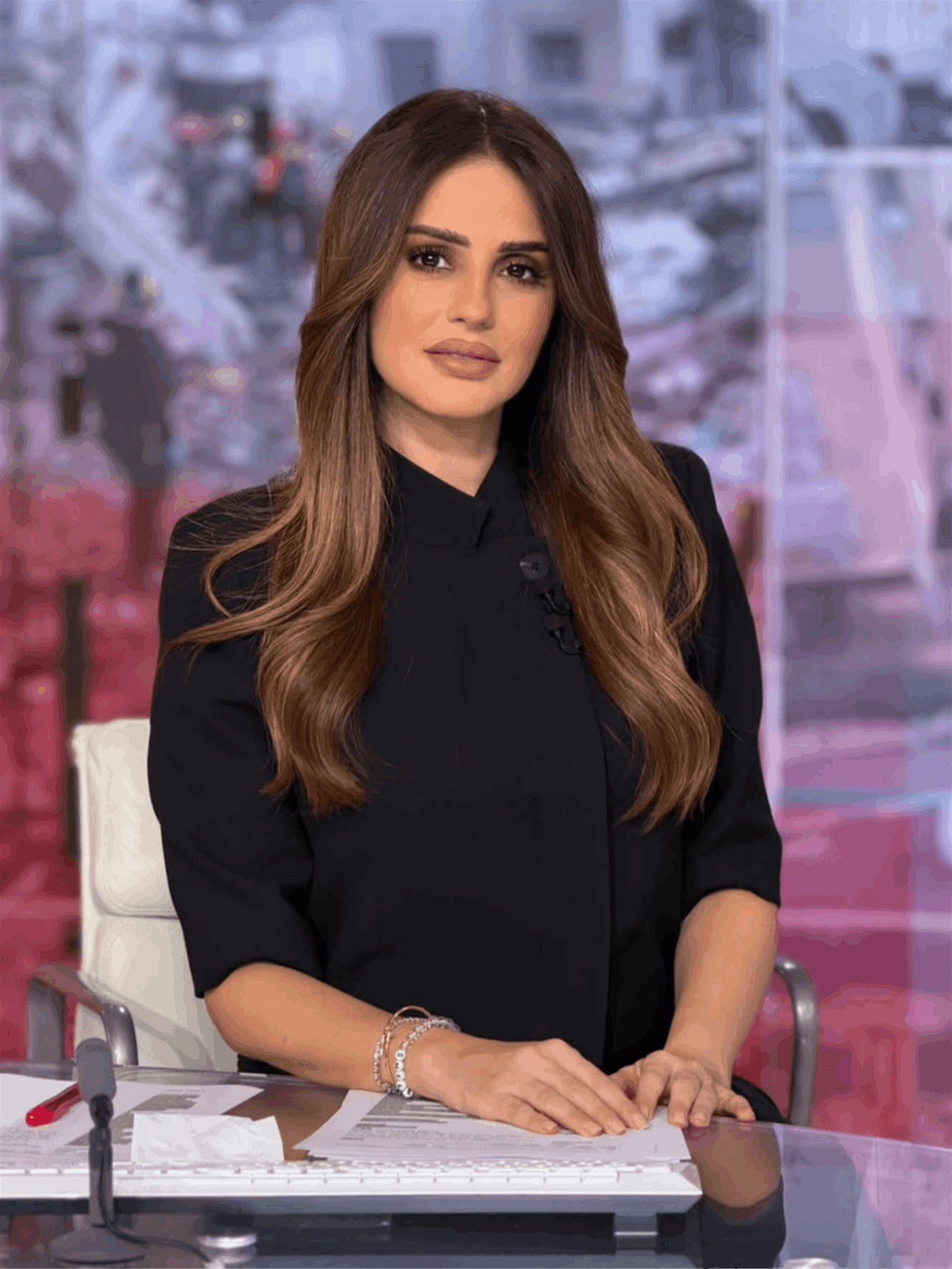 Rasha Al-Khatib Appears on Al-Mashhad