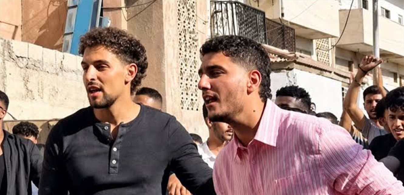 سان ليفانت ومحمد عساف يغنيان بنت البلد على المسرح
