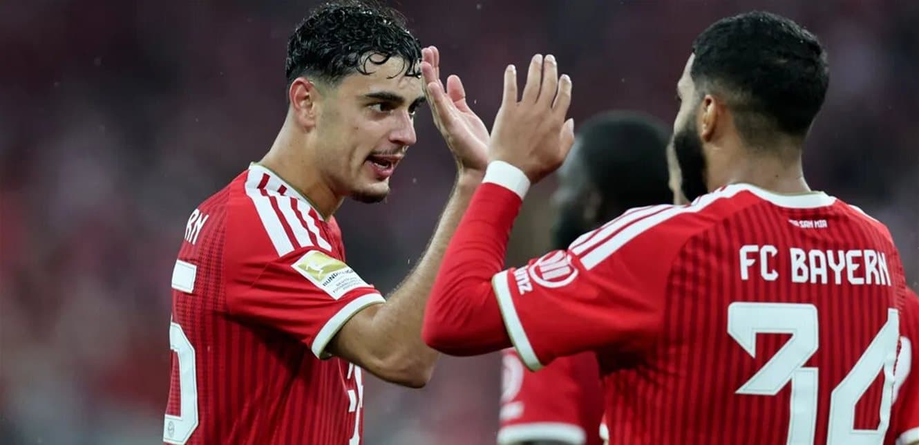 Bayern Munich beats Stuttgart 5-1
