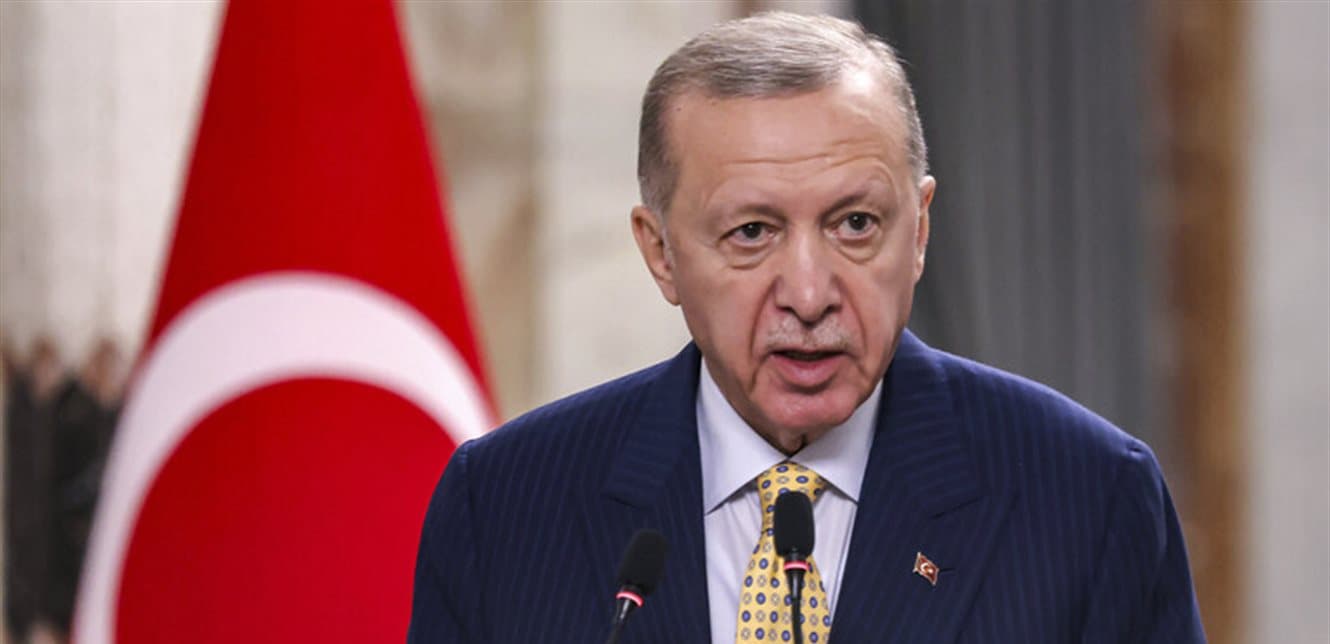 أردوغان يدعو اليونان لنزع عسكرة الجزر