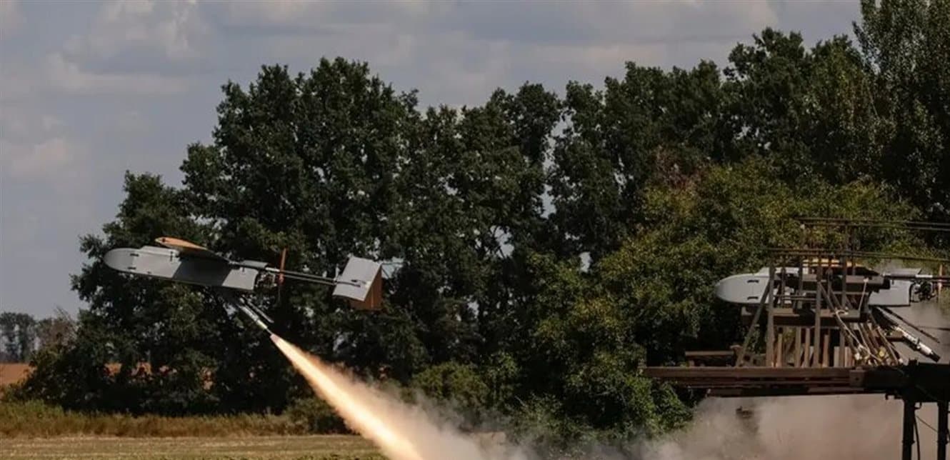 Ukrainian march penetrates Russian land
