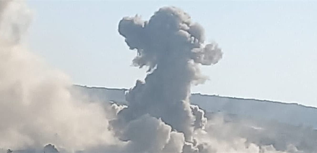 Video shows new blasts in Al-Mansouri
