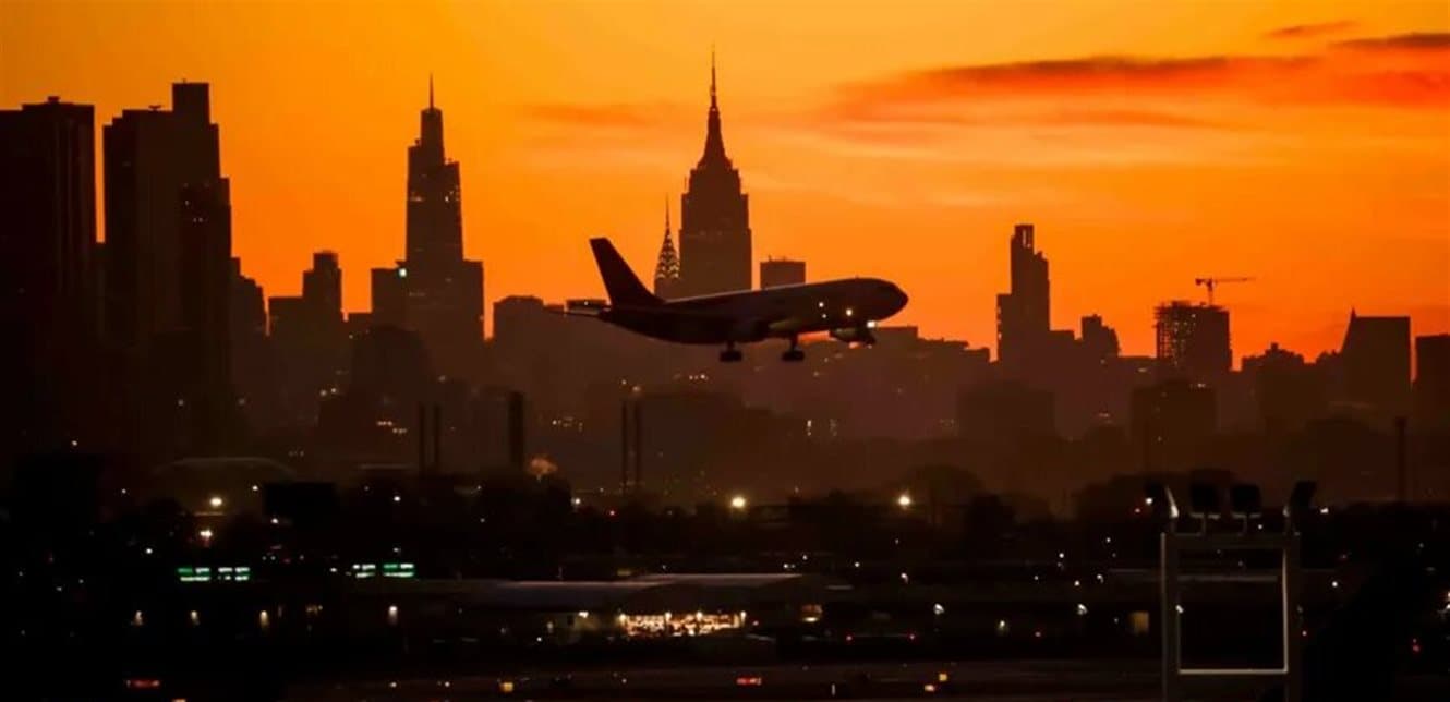 US aircraft fuel prices rise again