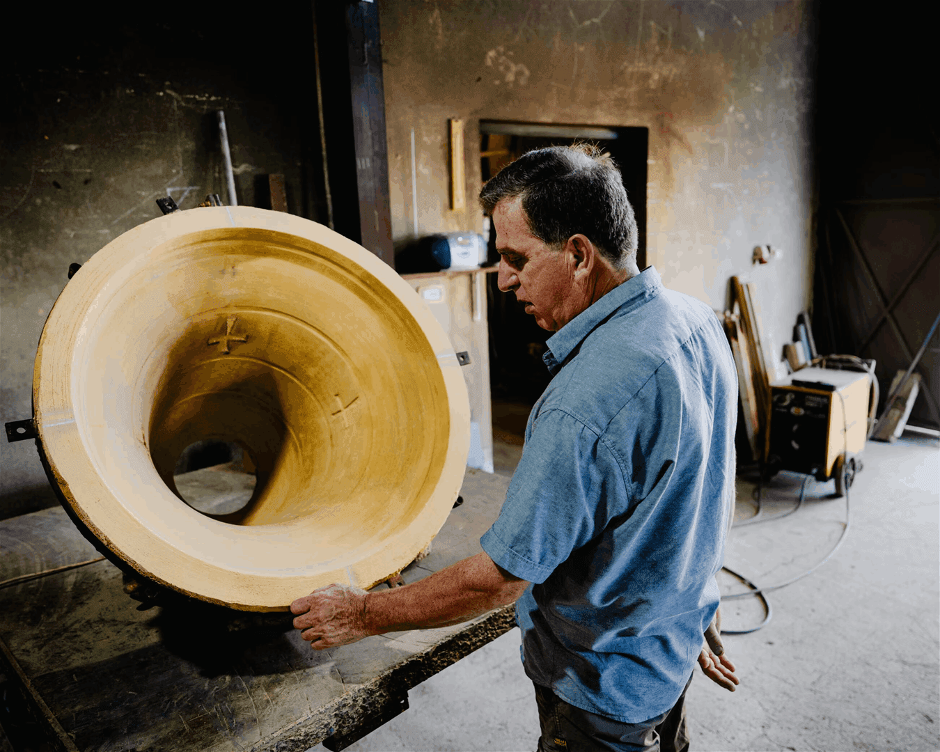 Lebanese Bell Maker Continues 300-Year Tradition