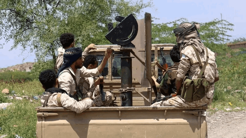 Six airstrikes hit Houthis in Taiz
