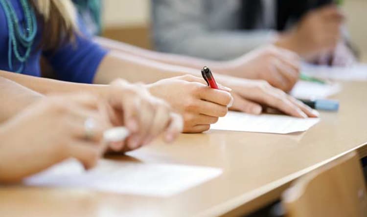 Iran uses exams to manipulate minds