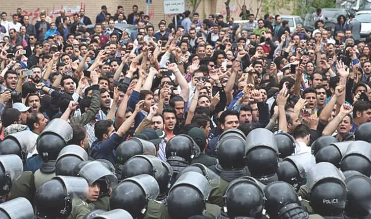 قاليباف: الشعب الجائع يعطل الصمود