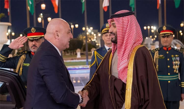 عون وبن سلمان يناقشان أوضاع لبنان