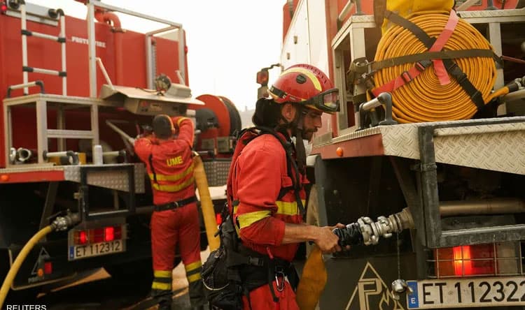 Spain battles wildfire consuming 4000 hectares