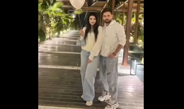 شاب إيرانية تنتحر بعد مقتل خطيبها