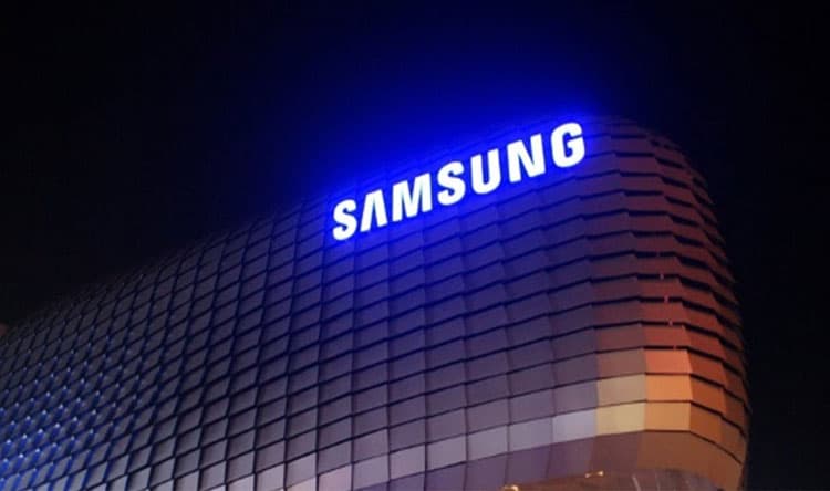 Samsung improves foldable phone durability