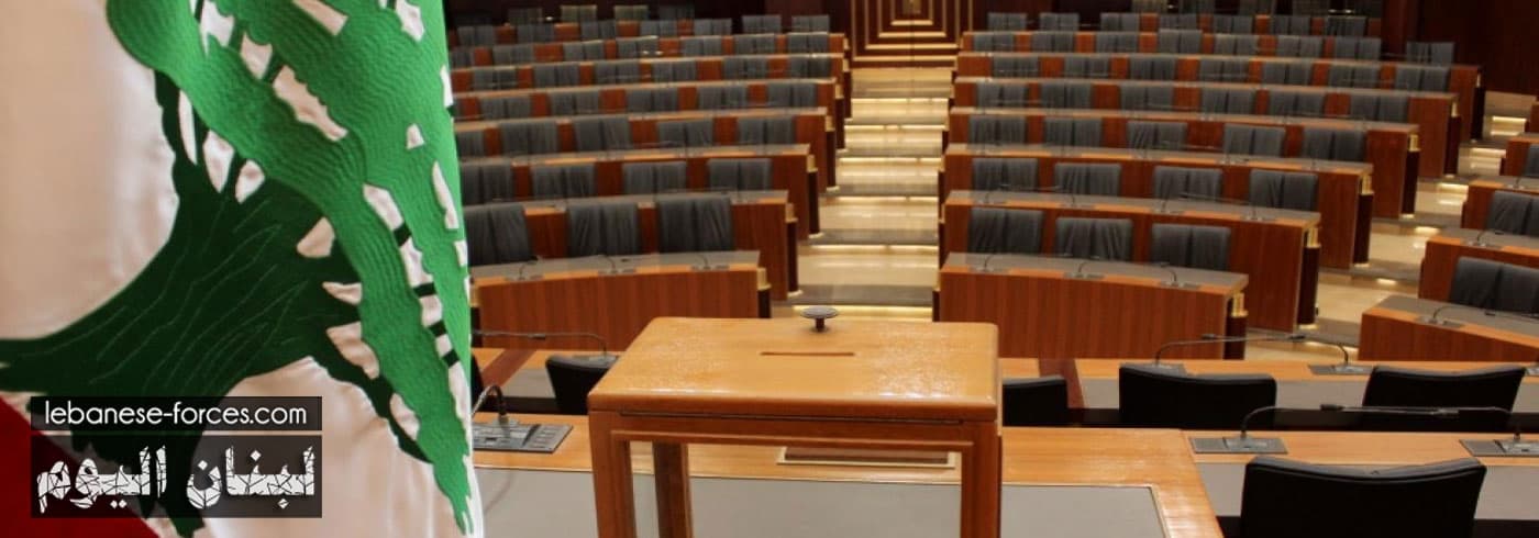 لبنان يشهد أزمات جديدة وثقة بالحكومة