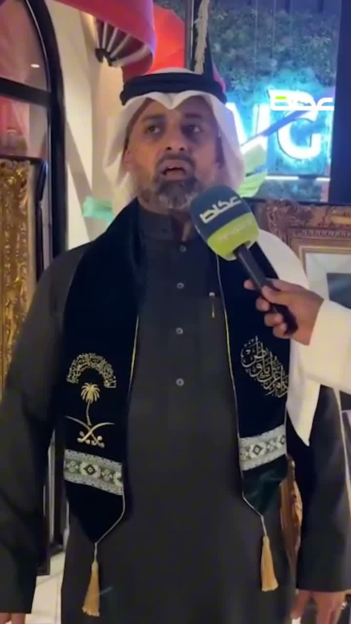 سعوديون يعبرون عن حب الوطن بالفن
