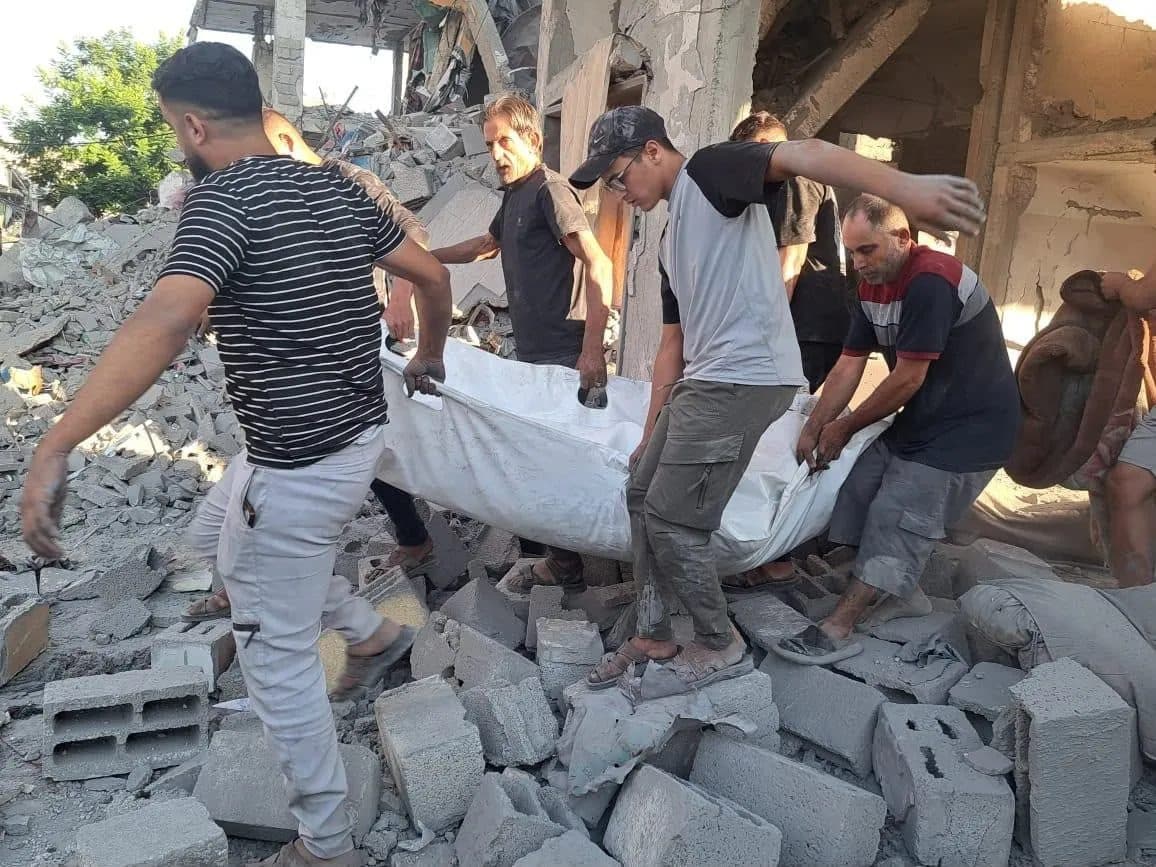 شهيد وإصابات في خروقات الاحتلال بغزة