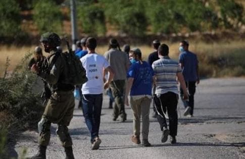 Nablus: Settlers seize Talbasi home