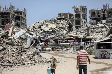Martyr and five injured in Gaza over past day