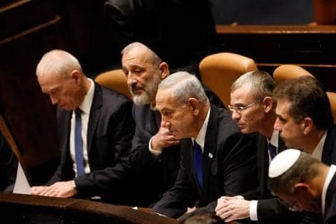نتنياهو يواجه معركة في غزة
