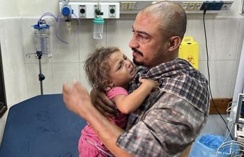 تصعيد إسرائيلي في غزة يؤدي لمقتل 11 وإضرار بالمنازل