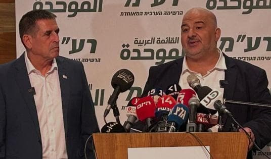 Mansur Abbas confirms Segalovich joins Joint List
