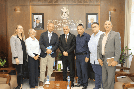 Barham allies with UNICEF on child education