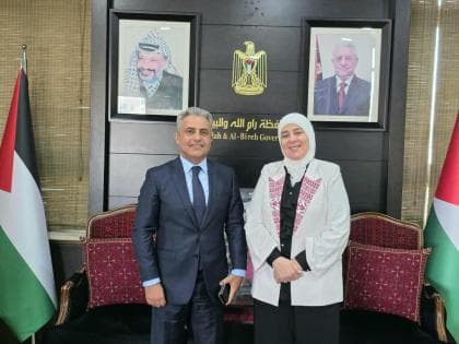 Ghnam reviews Palestine updates with Egyptian envoy