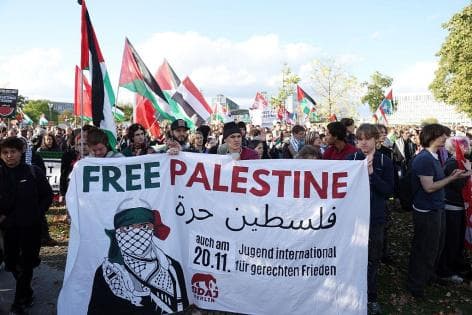 Protests in London, Berlin, Warsaw Support Palestine