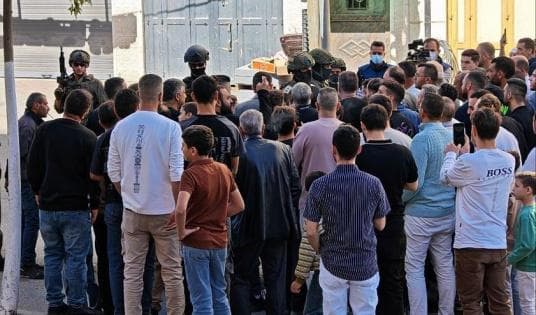 Hebronians Demand Return