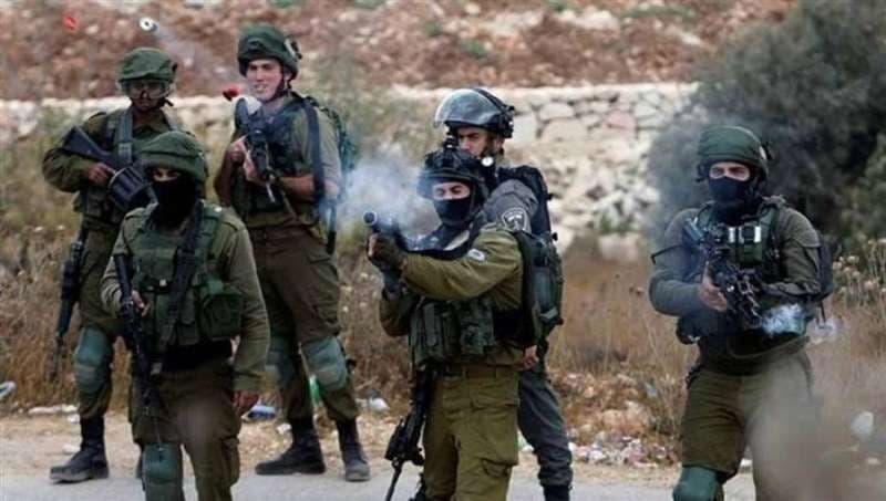 الجيش الإسرائيلي يطلق النار على فلسطيني في الزبابدة