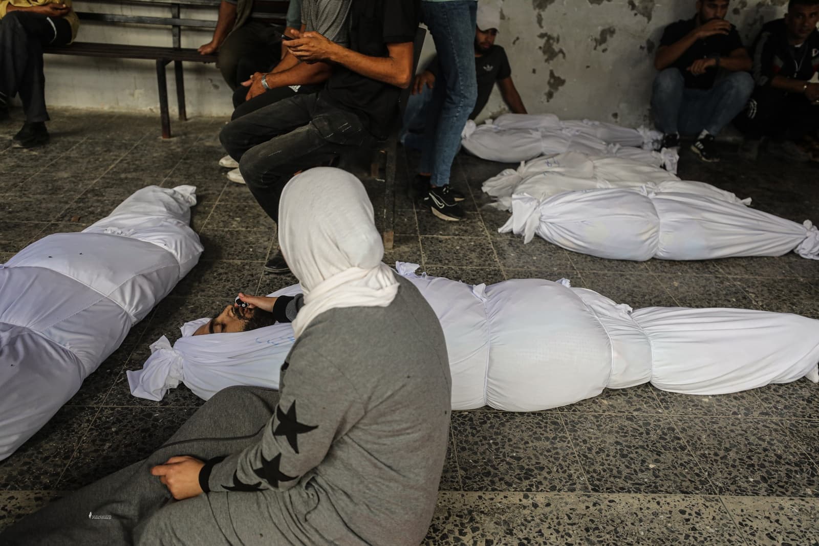 Palestinian killed by fire in Jabalya