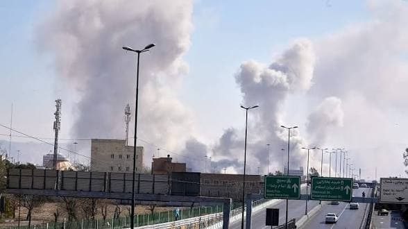 الجيش الأمريكي يهاجم 3 مدن في بوشهر