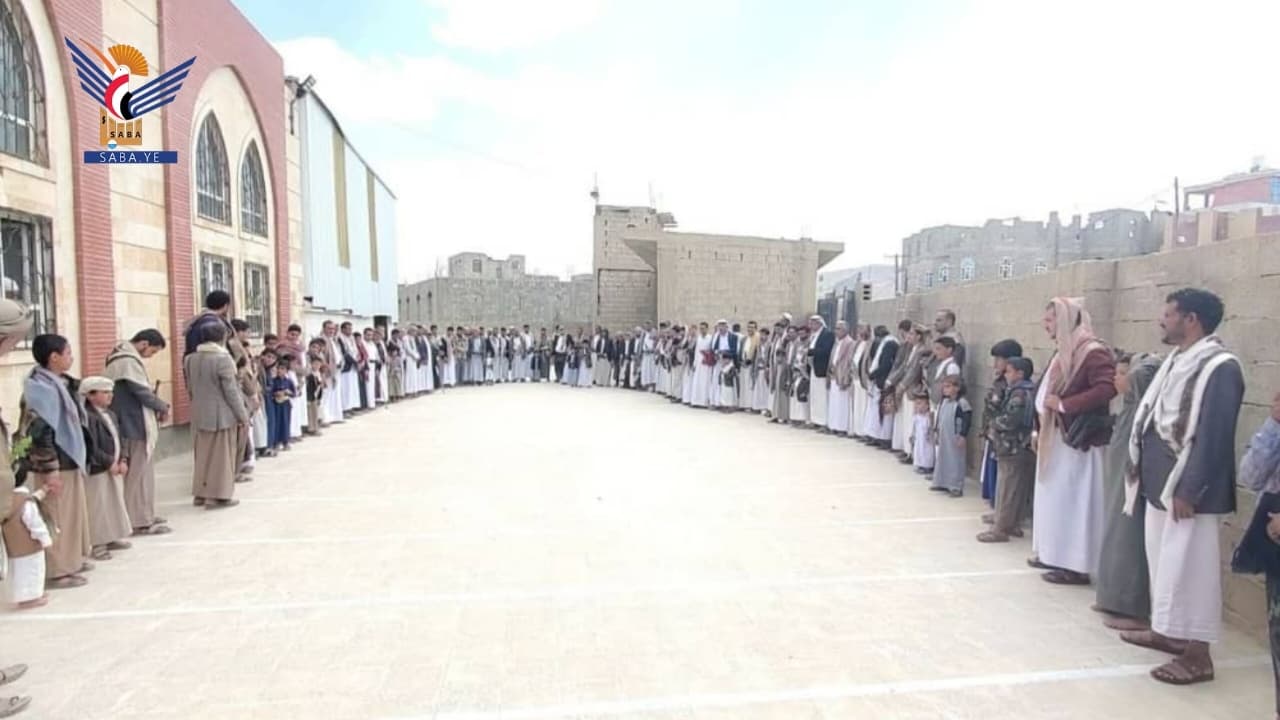 Mass rallies support armed forces and mobilization