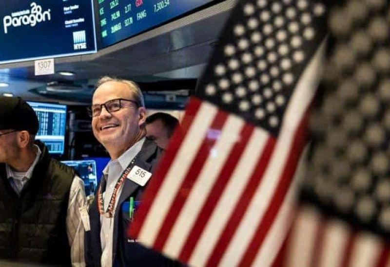 S&P reaches record high amid rate hike doubts