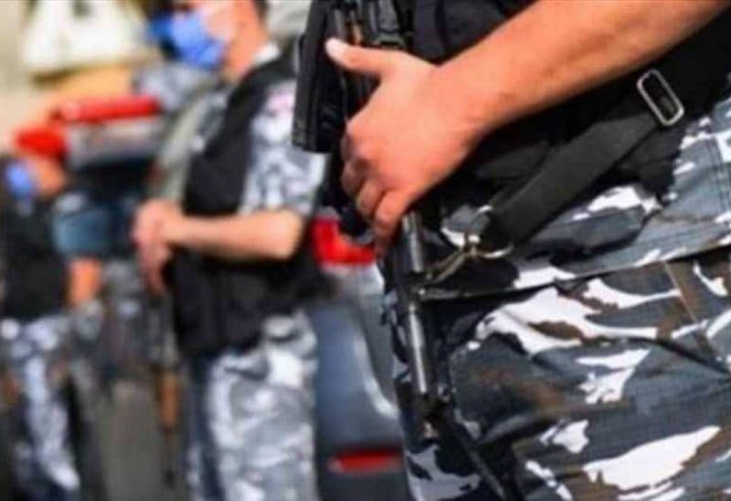 أموال العملاء نقلت إلى البورصة والاعتقال