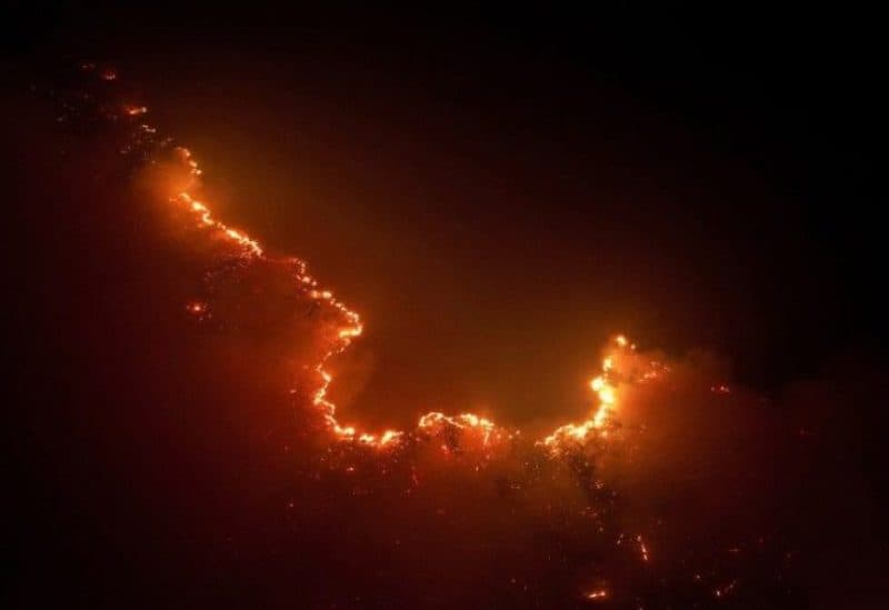 Wildfires cause two deaths on Salamina