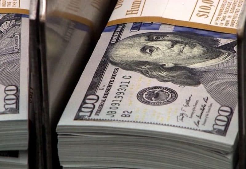 Analysts Warn of Global Rate Hikes