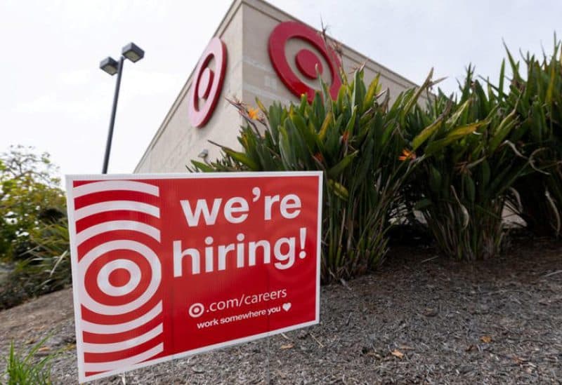 U.S. job growth favors stable rates