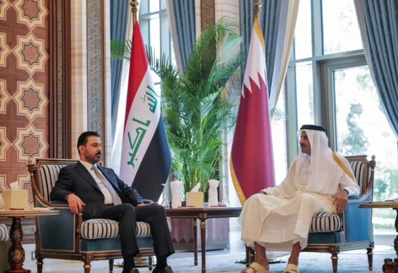 رئيس وزراء العراق يعزي أمير قطر في الدوحة