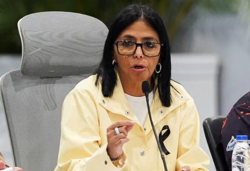 فنزويلا وأميركا تتفقان على صفقة نفطية طويلة
