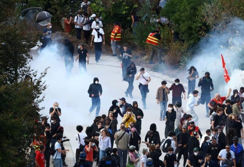 Protests in France leave hundreds injured