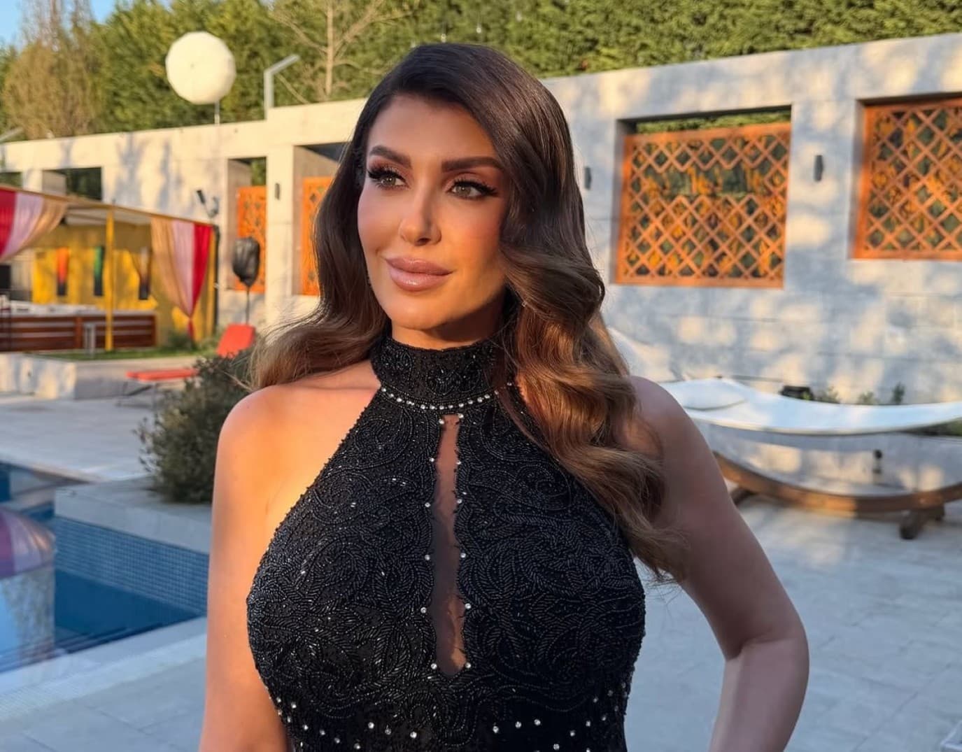 ريتا حرب تحتفل بخطبة ميشيل