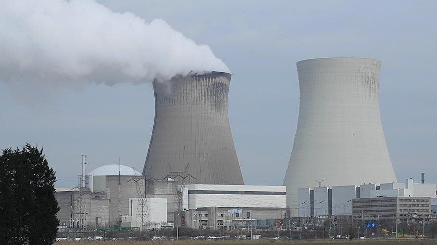 China plans to build 8 new nuclear plants