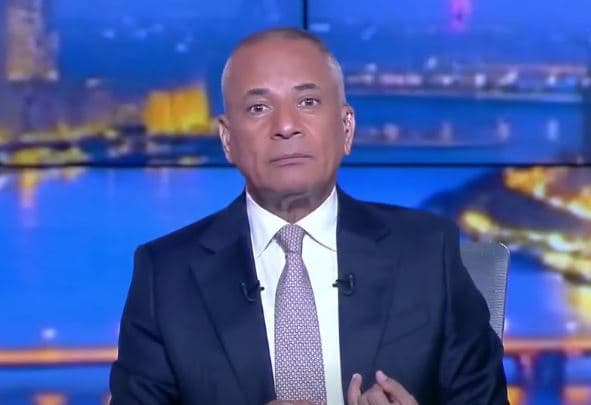 موسى يطالب باعتذار بعد أزمة خطوط الهاتف