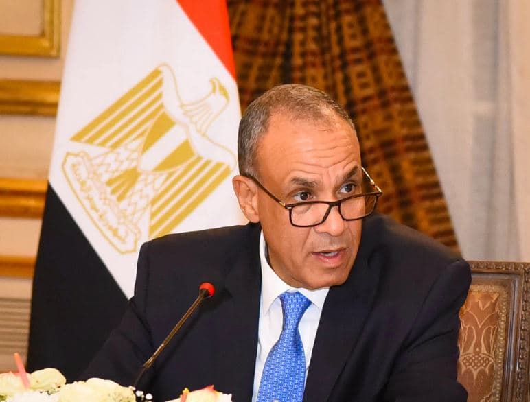 Abdel Ati discusses economic ties with Philippines