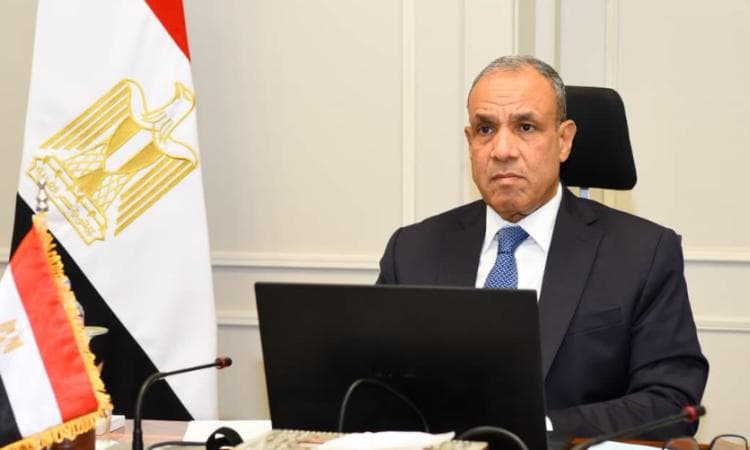 وزير الخارجية يناقش تعزيز العلاقات مع البرتغال