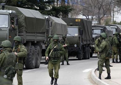 Putin expands Russian military to 2.44 million