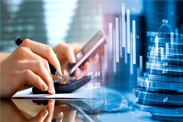 رئيس التمويل يوضح شروط القروض
