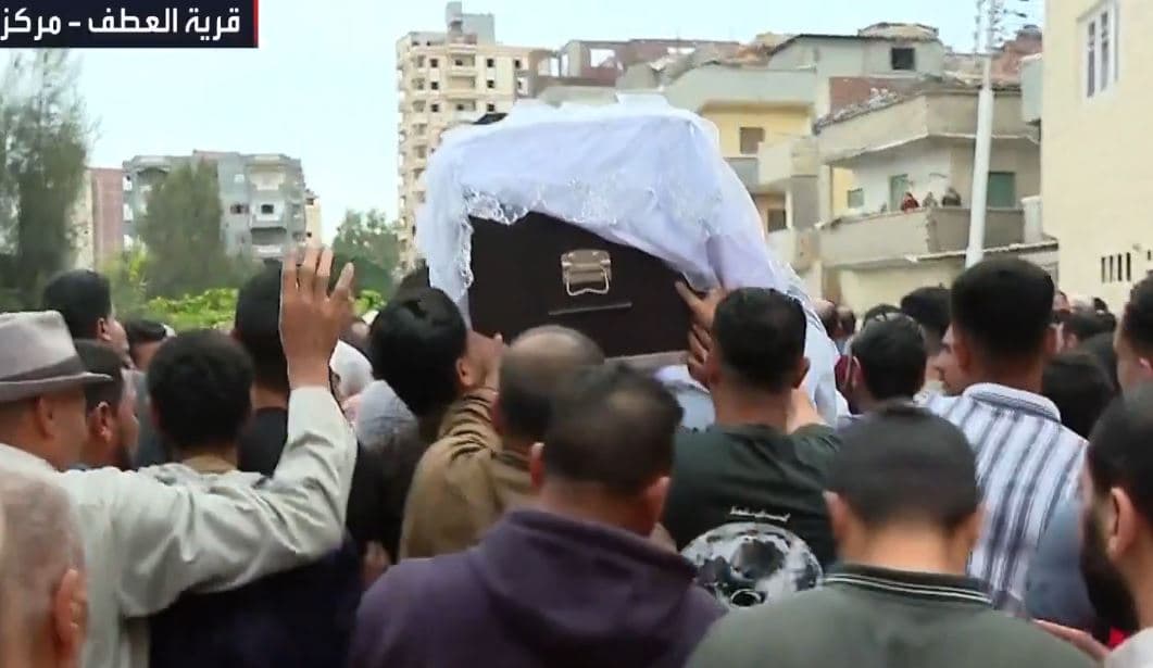 Funeral of Azza Ramzi Amid Emotional Farewell