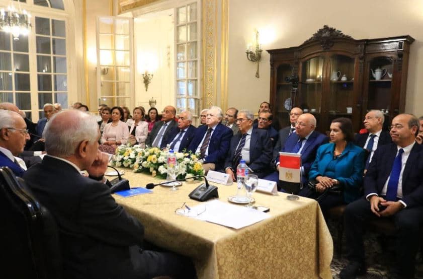 Ali Hilal The Suez Canal stays shortest route
